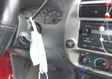 2011 Ford Ranger Xlt из США, поврежденный, VIN 1FTKR1EE8BPB14444